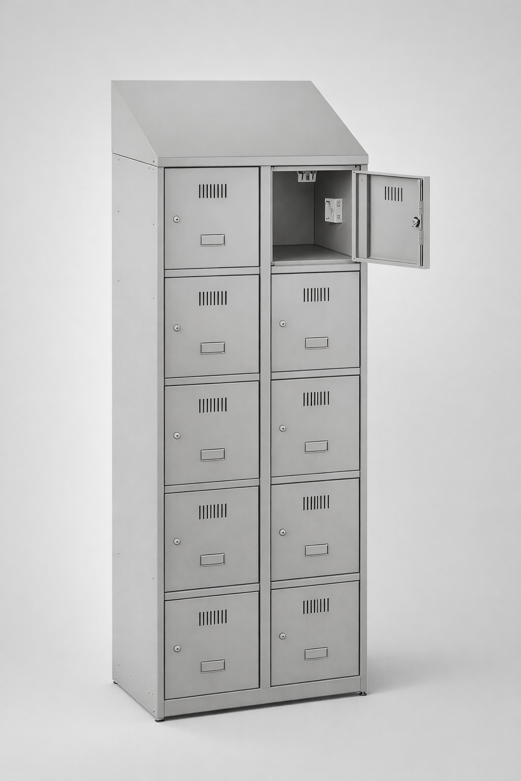 MSUV skříňka MSus 425v – z daszkiem - combining personal or garment storage with controlled